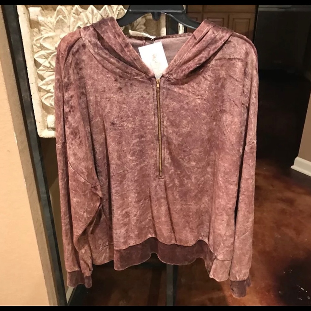 NWT Peach Love Boutique Hoodie S